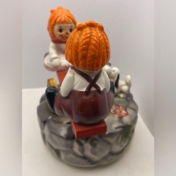 Vintage Raggedy Ann & Andy Musical Figurine — Wind-Up - Picture 4 of 9